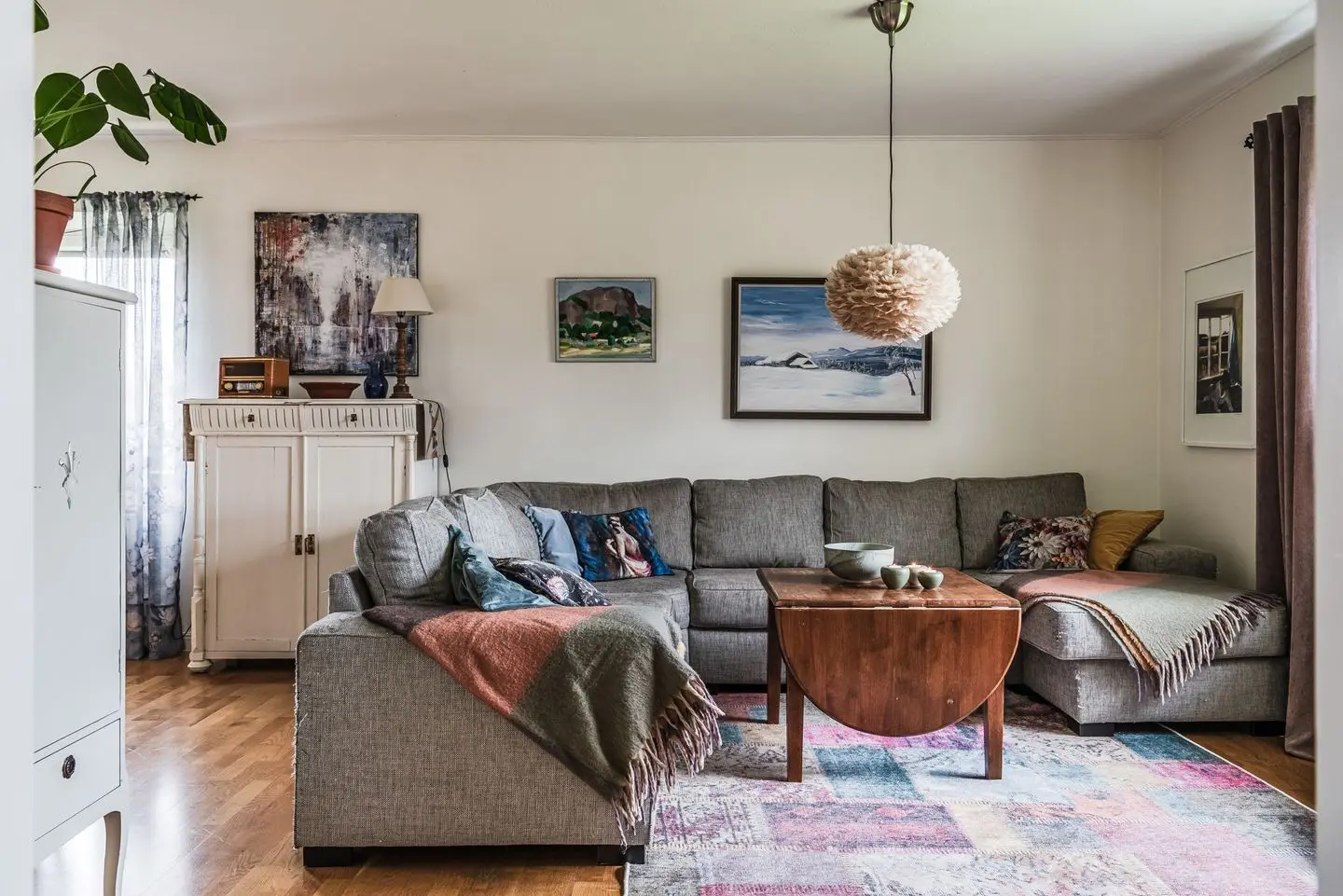 Villa, Holländergatan 49, Torsby. Bild 1 av 51