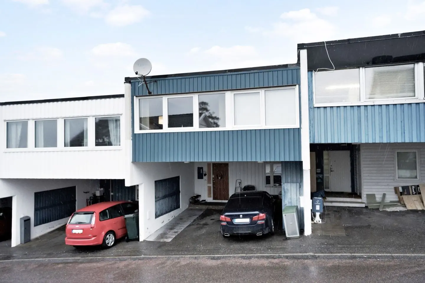 Villa, Västerslänt 143, Göteborg. Bild 1 av 31