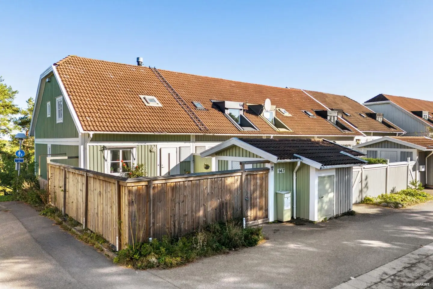 Villa, Gullrands väg 147, Botkyrka. Bild 1 av 22