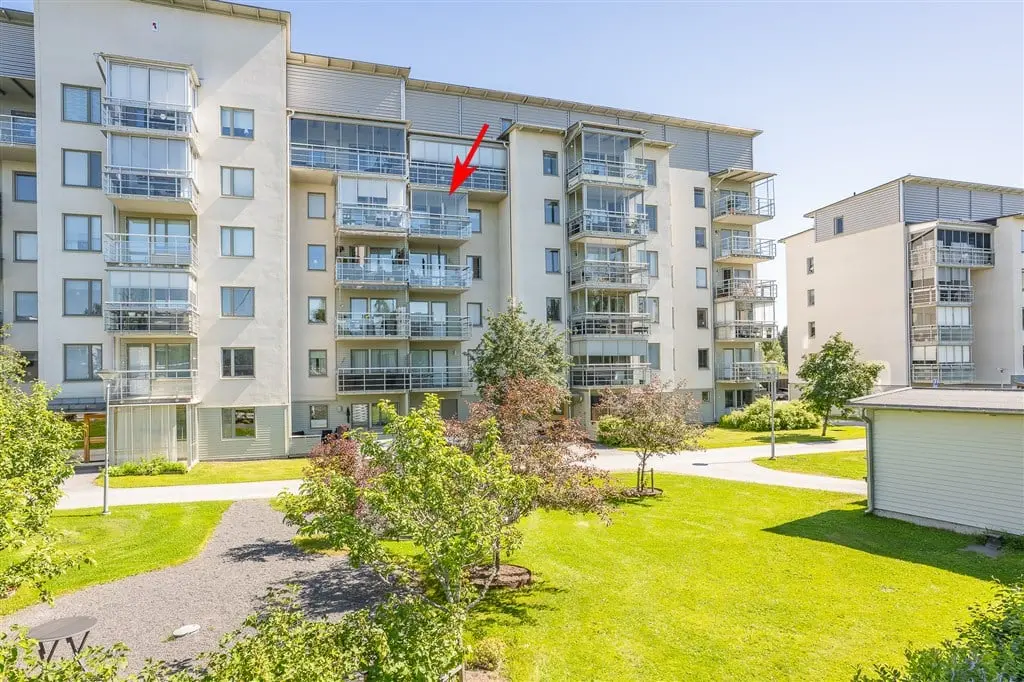 Lägenhet, Mariehemsvägen 112, Västerbotten. Bild 1 av 20