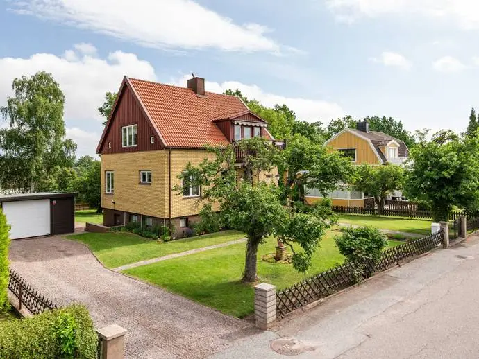 Bild 1 av 20 på Oxhagsgatan 20