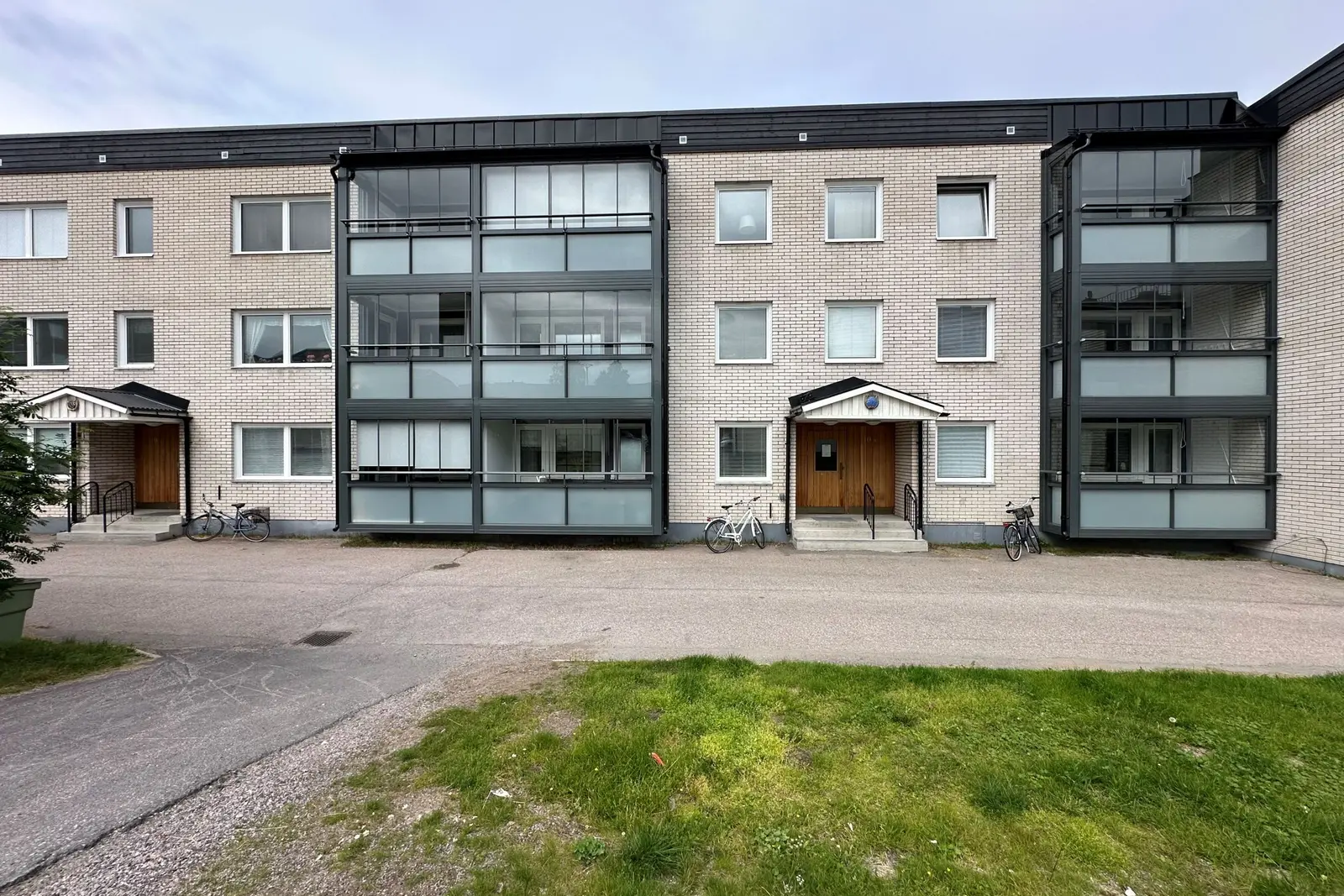 Lägenhet, Malmbergsvägen 10b, Gällivare. Bild 1 av 6