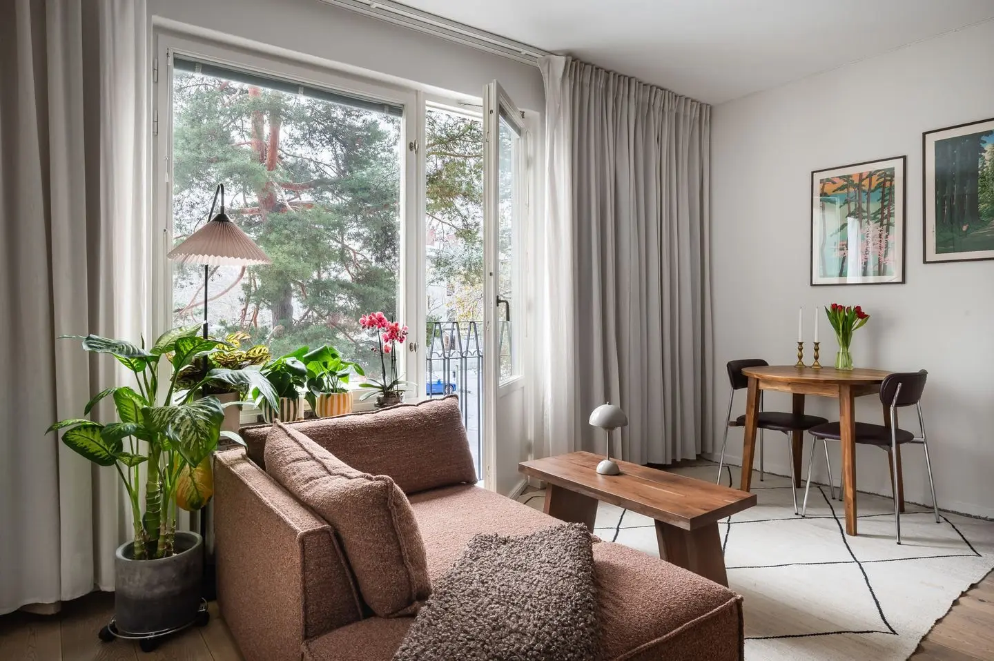 Apartment, Skönviksvägen 272 Lgh 1002, Stockholm. Photo 1 of 27