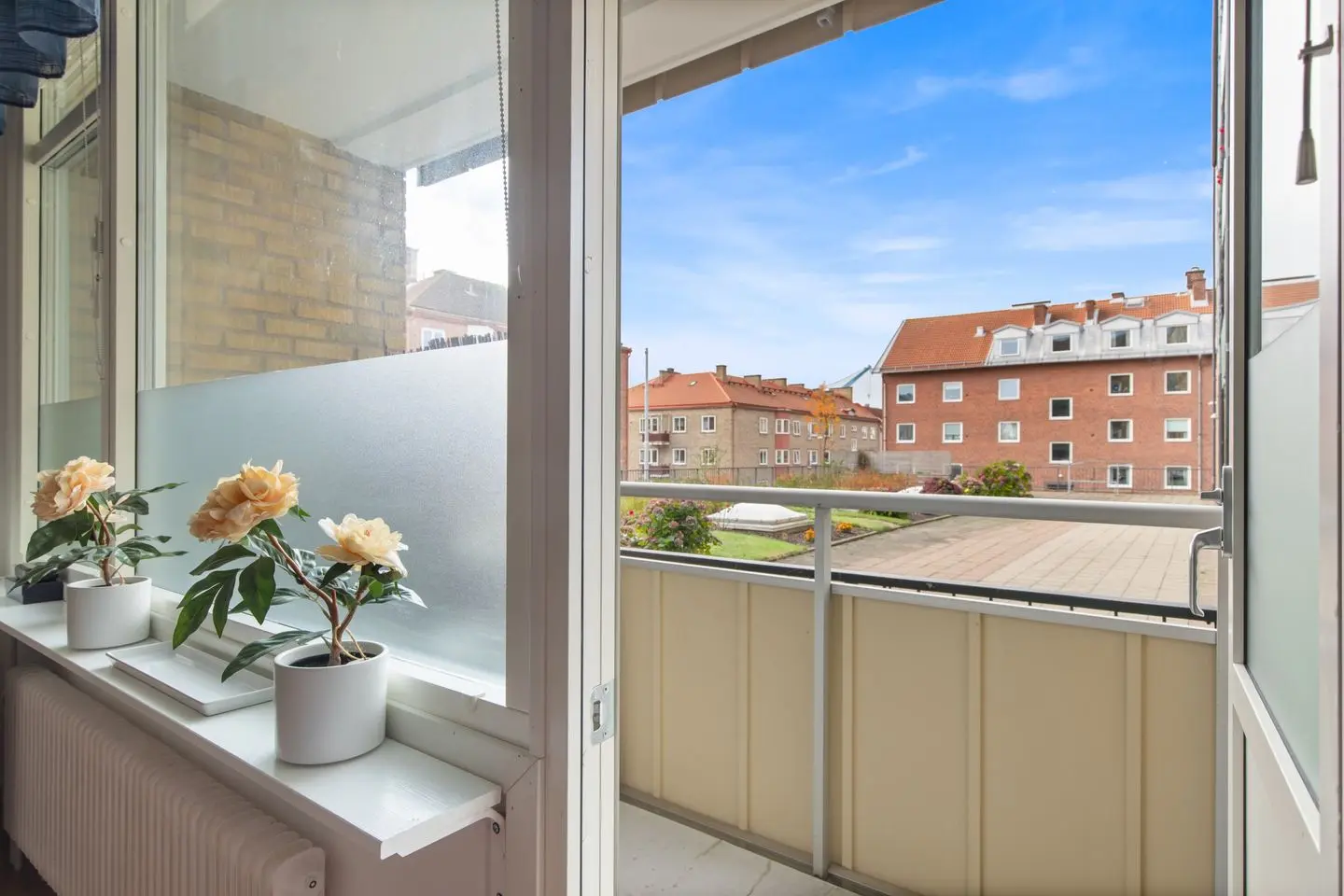 Lägenhet, Västra Prinsgatan 20A, Karlskrona. Bild 1 av 17