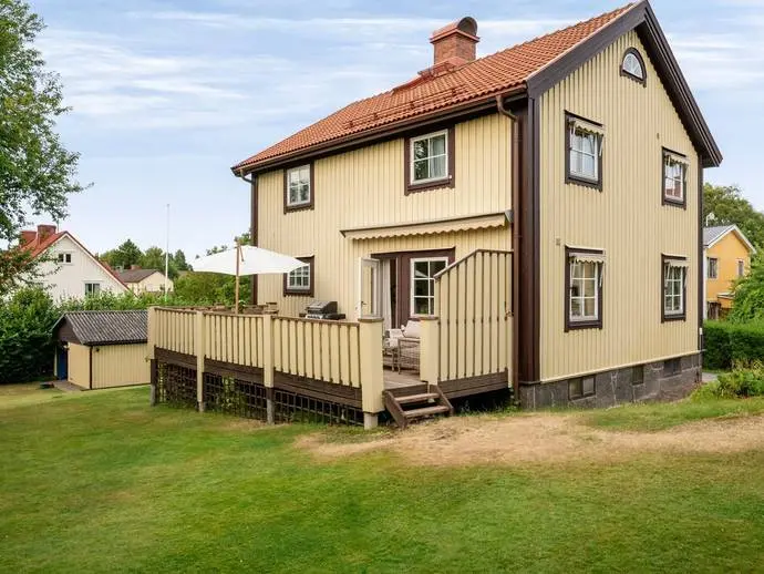 Bild 1 av 20 på Kyrkogatan 11
