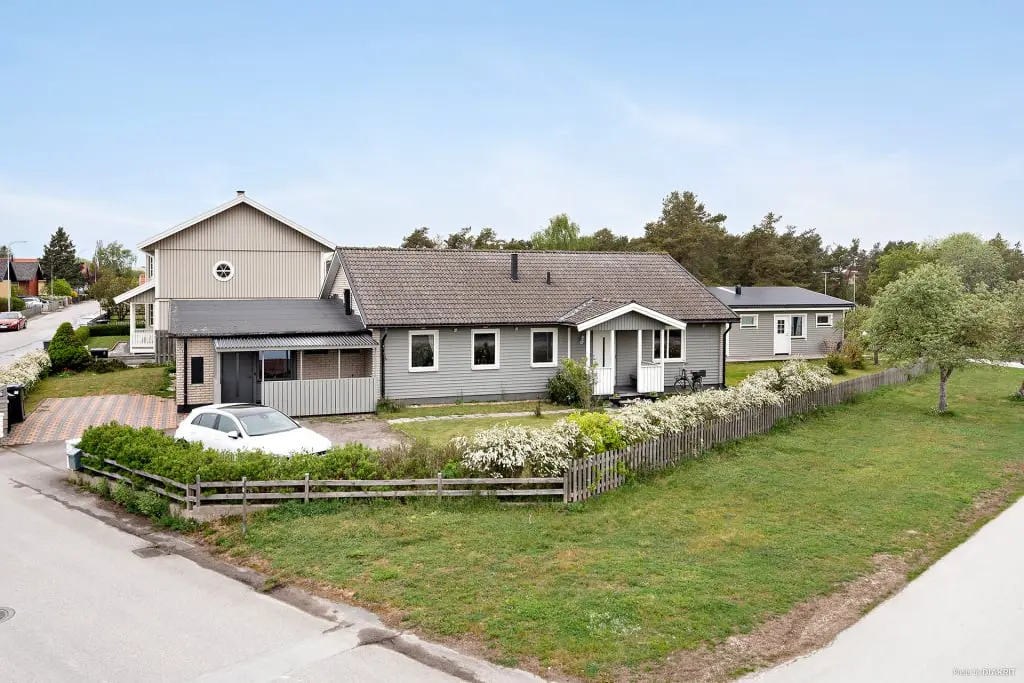 Villa, Fröjelgatan 17, Gotland. Bild 1 av 30