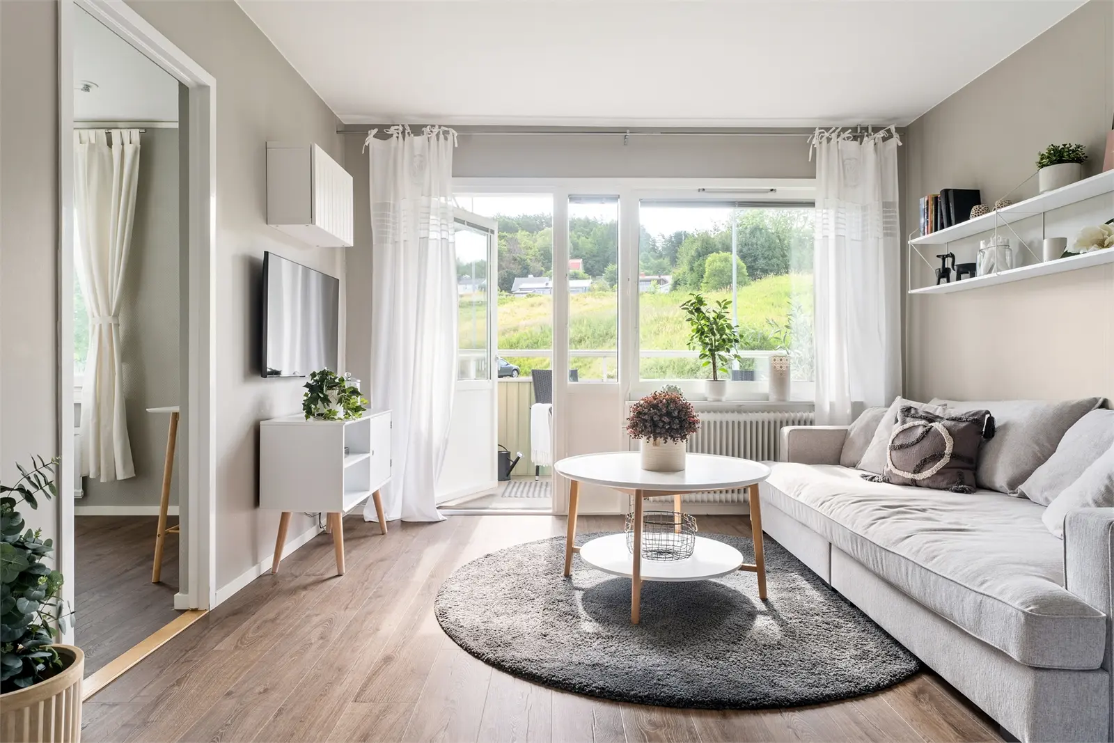 Bild 1 av 19 på Klorvägen 2C