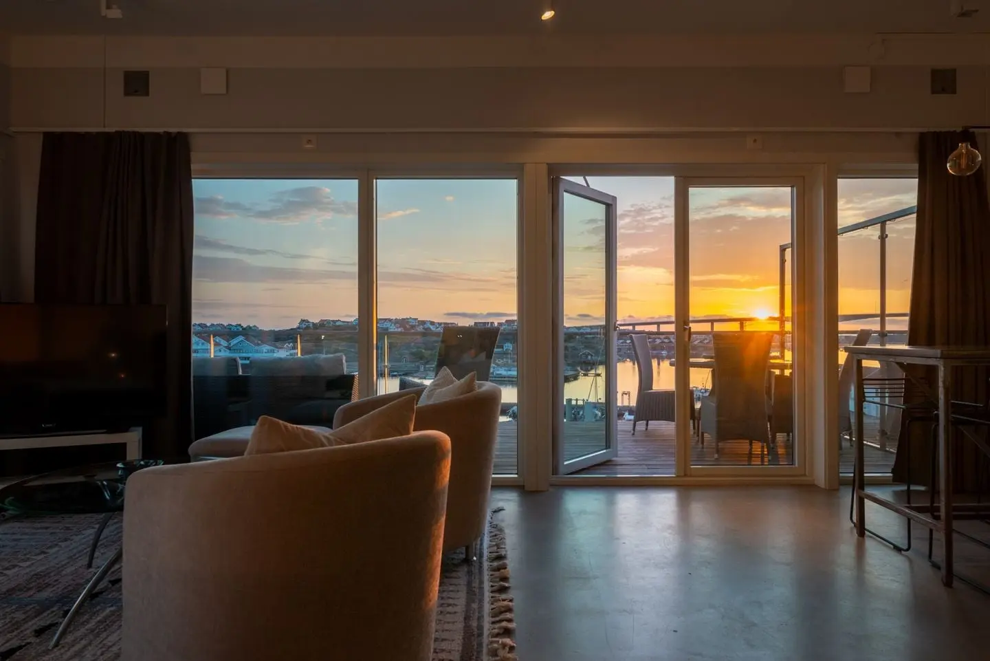 Lägenhet, HOTELLGATAN 6 - SVITEN A1-A, KUNGSHAMN. Bild 1 av 57