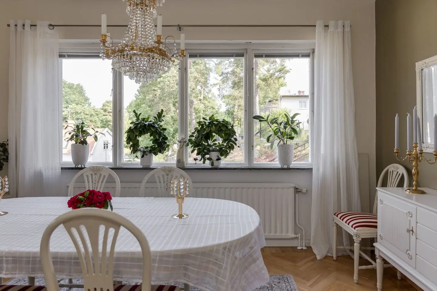 Bild 1 av 29 på Alpgatan 19