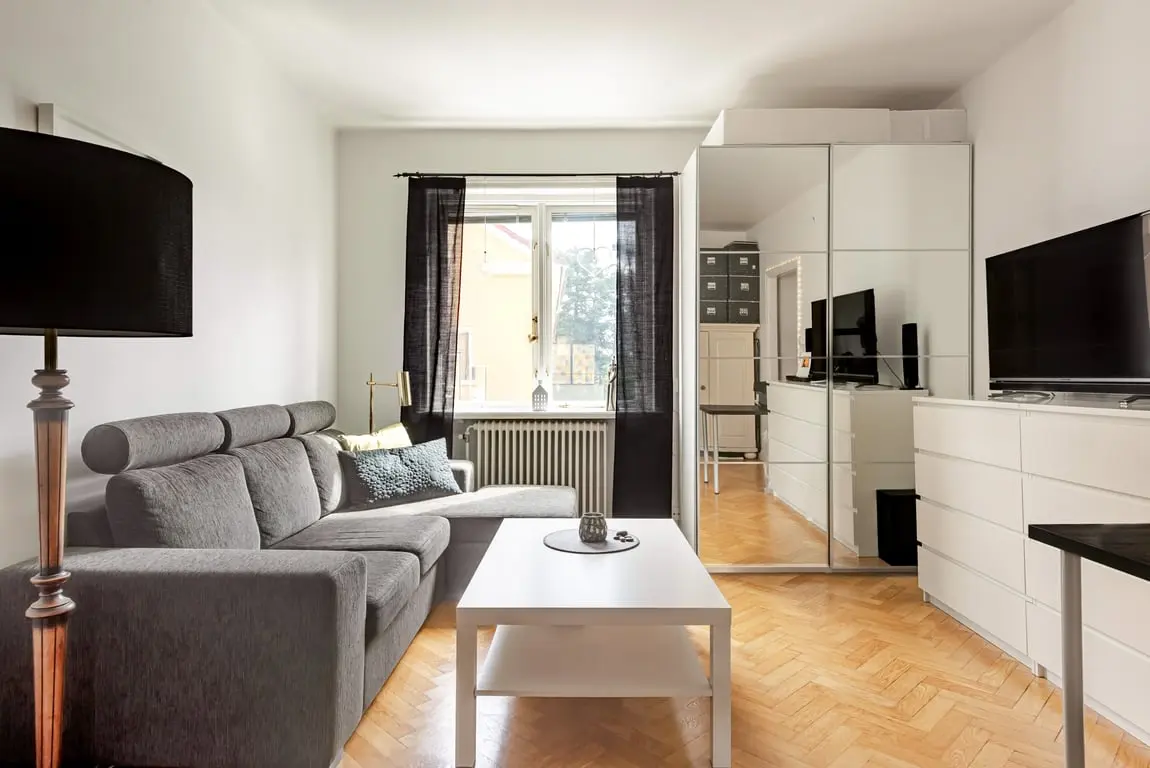 Apartment, Skaldevägen 64, Stockholm. Photo 1 of 3