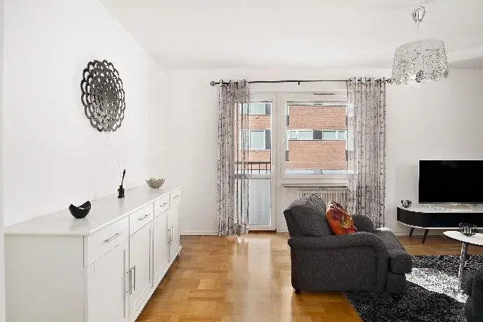 Apartment, Holmgatan 5, Karlskrona. Photo 1 of 15