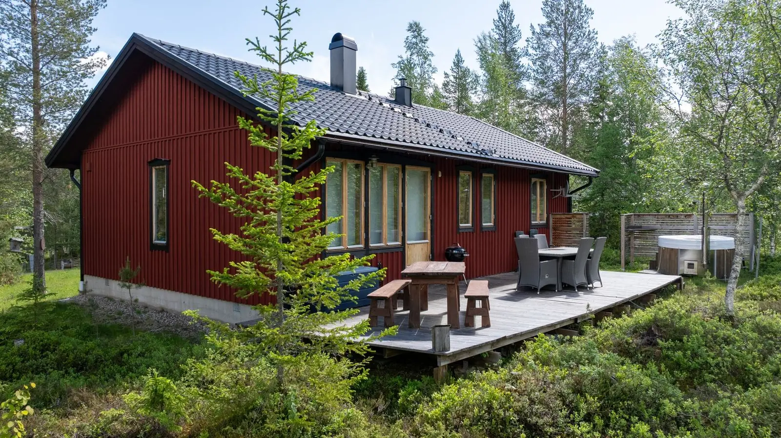 Image 1 of 22 of Missionsvägen 17