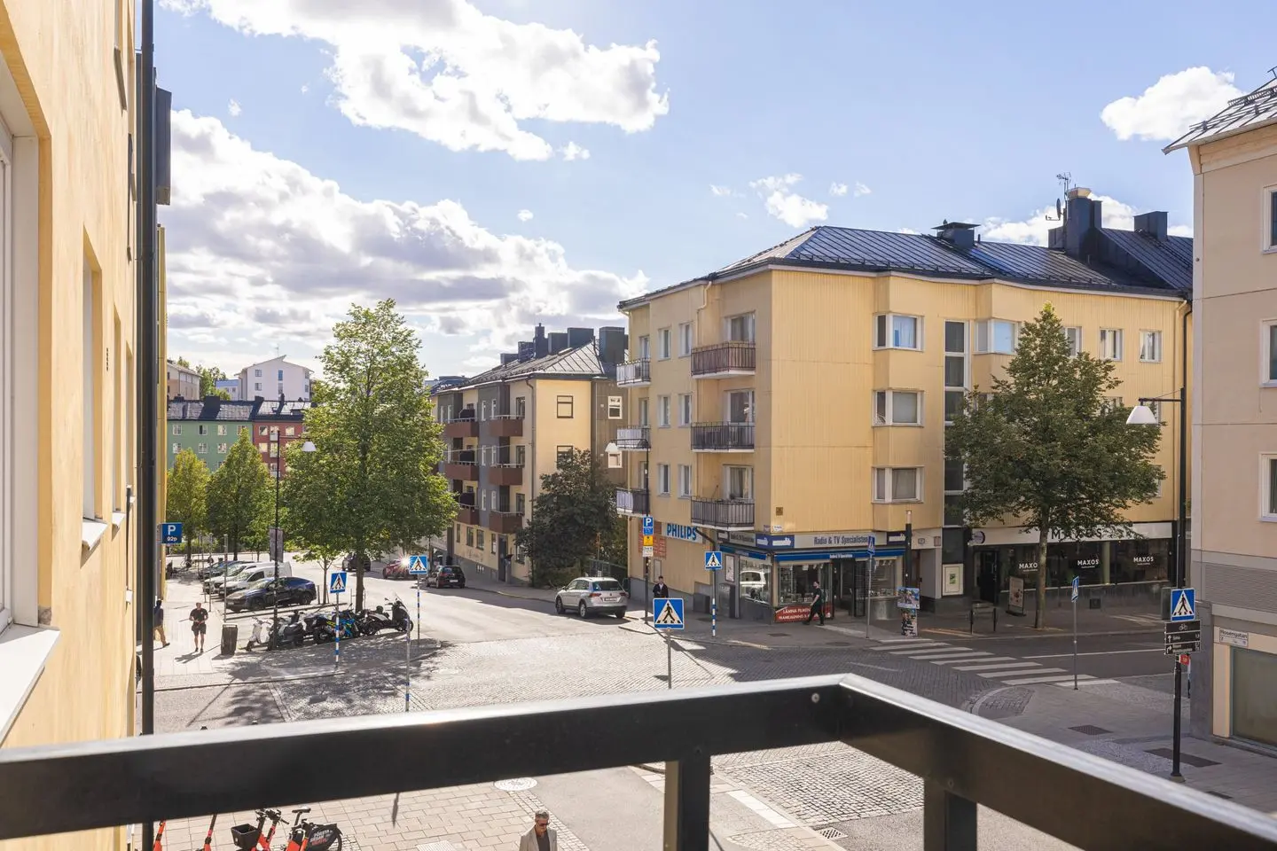 Bild 1 av 26 på Sturegatan 14