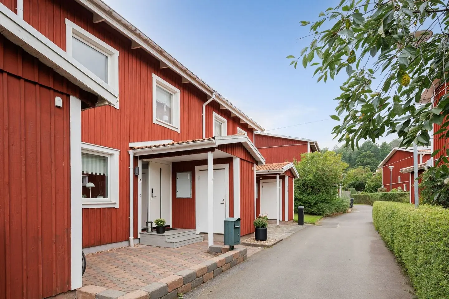 Villa, Vädursvägen 15, Skövde. Bild 1 av 33