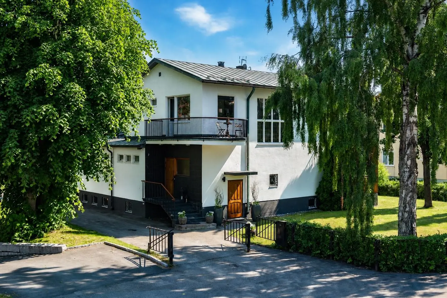 Villa, Rektorsgatan 7, Sundsvall. Bild 1 av 62