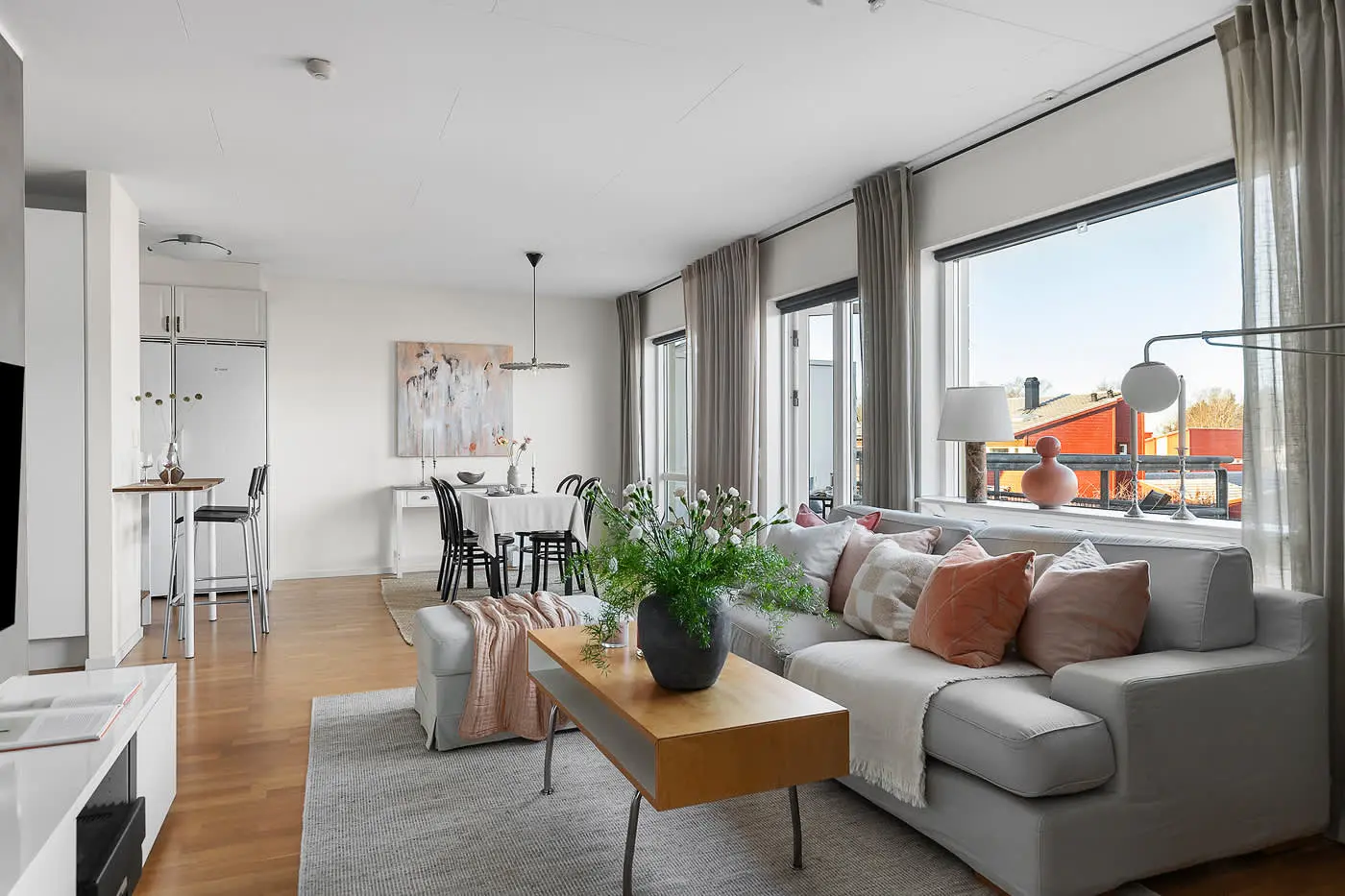 Lägenhet, Korpvägen 293, Kungälv. Bild 1 av 22