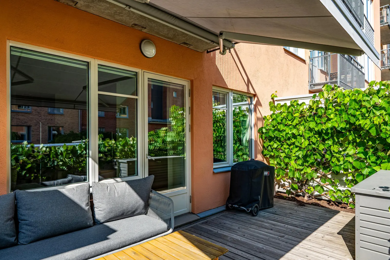 Apartment, Tullgarnsgatan 9. Photo 1 of 31