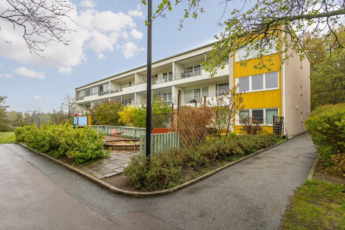 Apartment, Lomvägen 605, Sollentuna. Photo 1 of 9