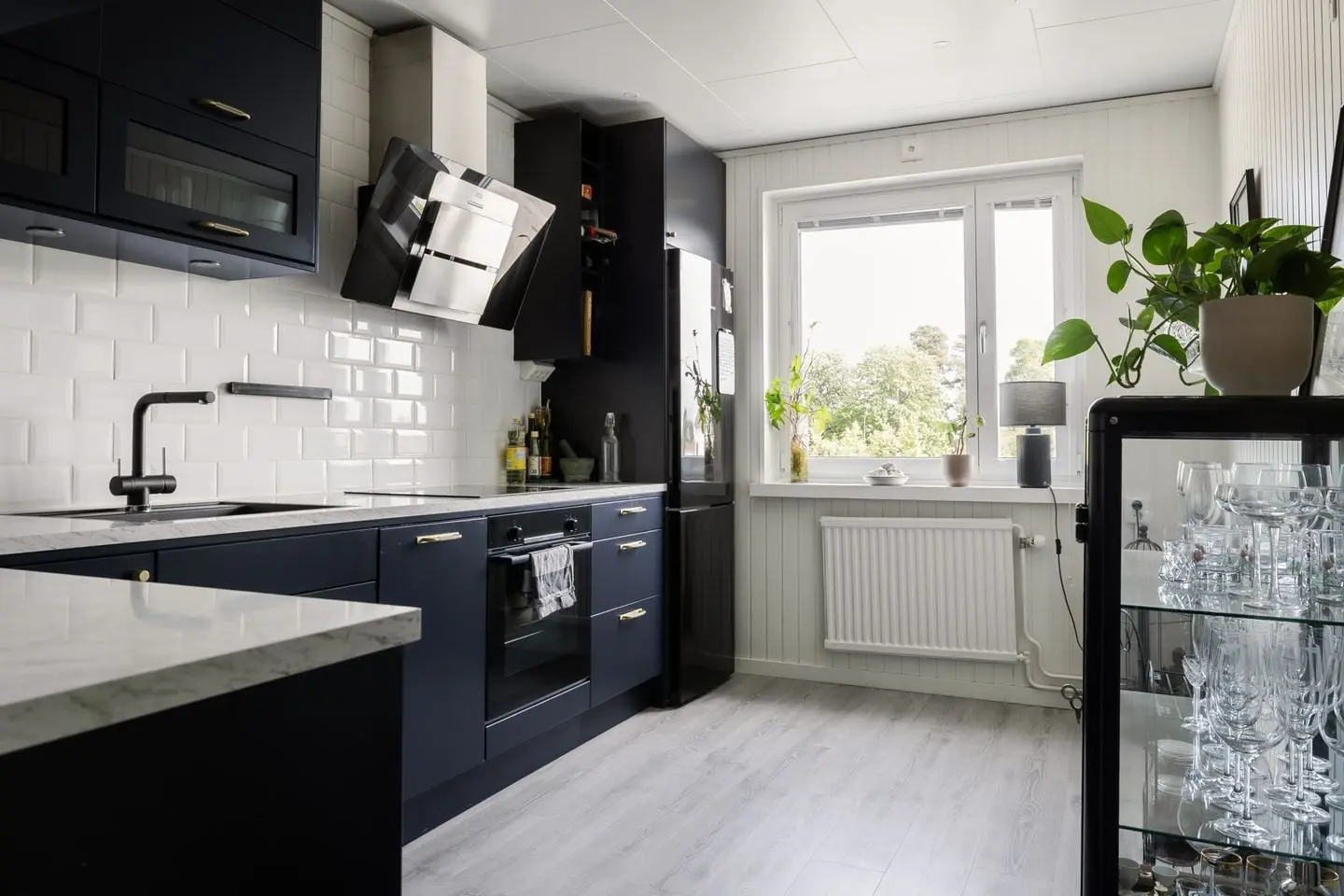 Lägenhet, Ekbacksgatan 29 A, Västervik. Bild 1 av 32
