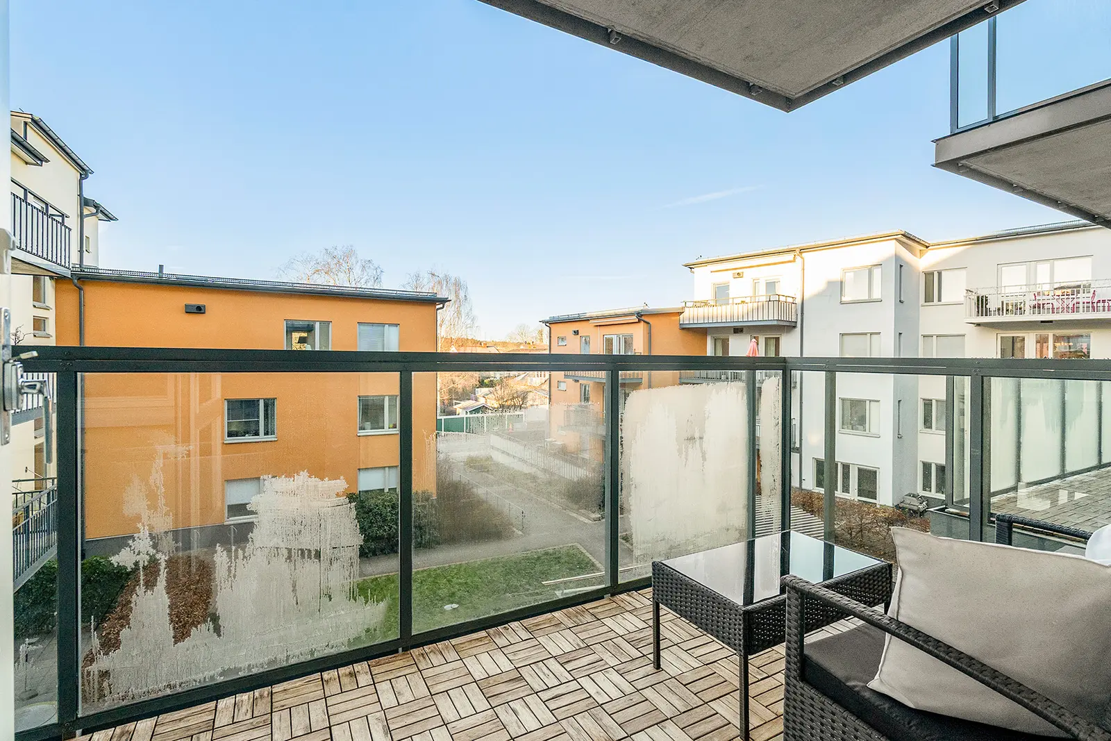 Bild 1 av 14 på Turebergs allé 19