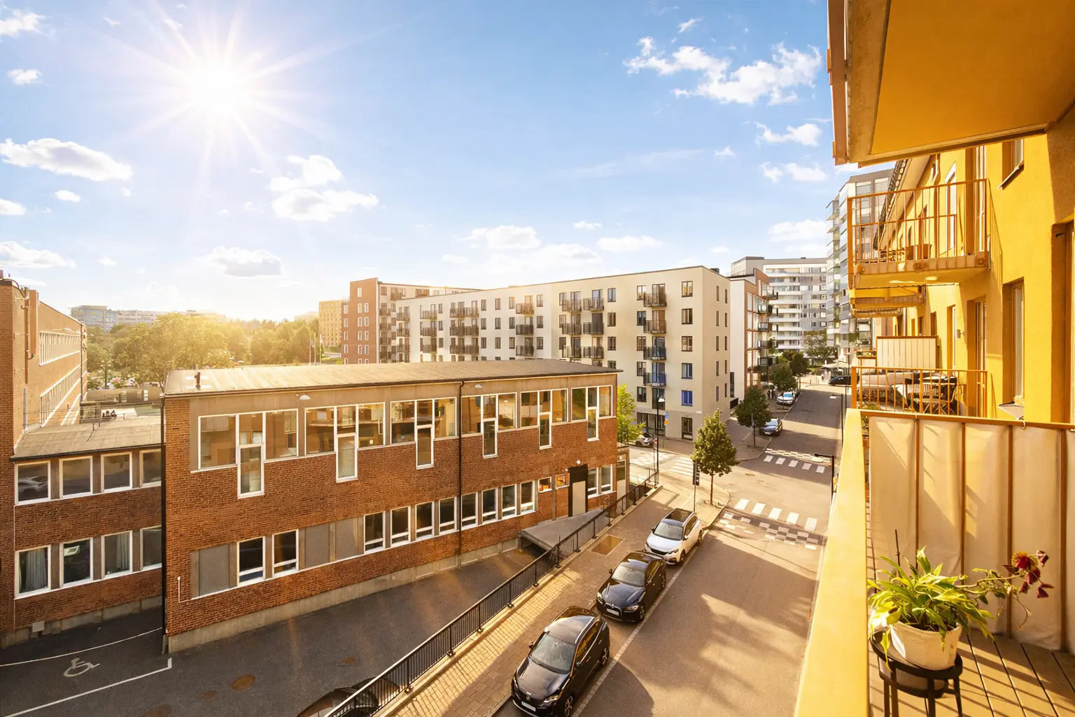 Lägenhet, Epistelvägen, Solna. Bild 1 av 20