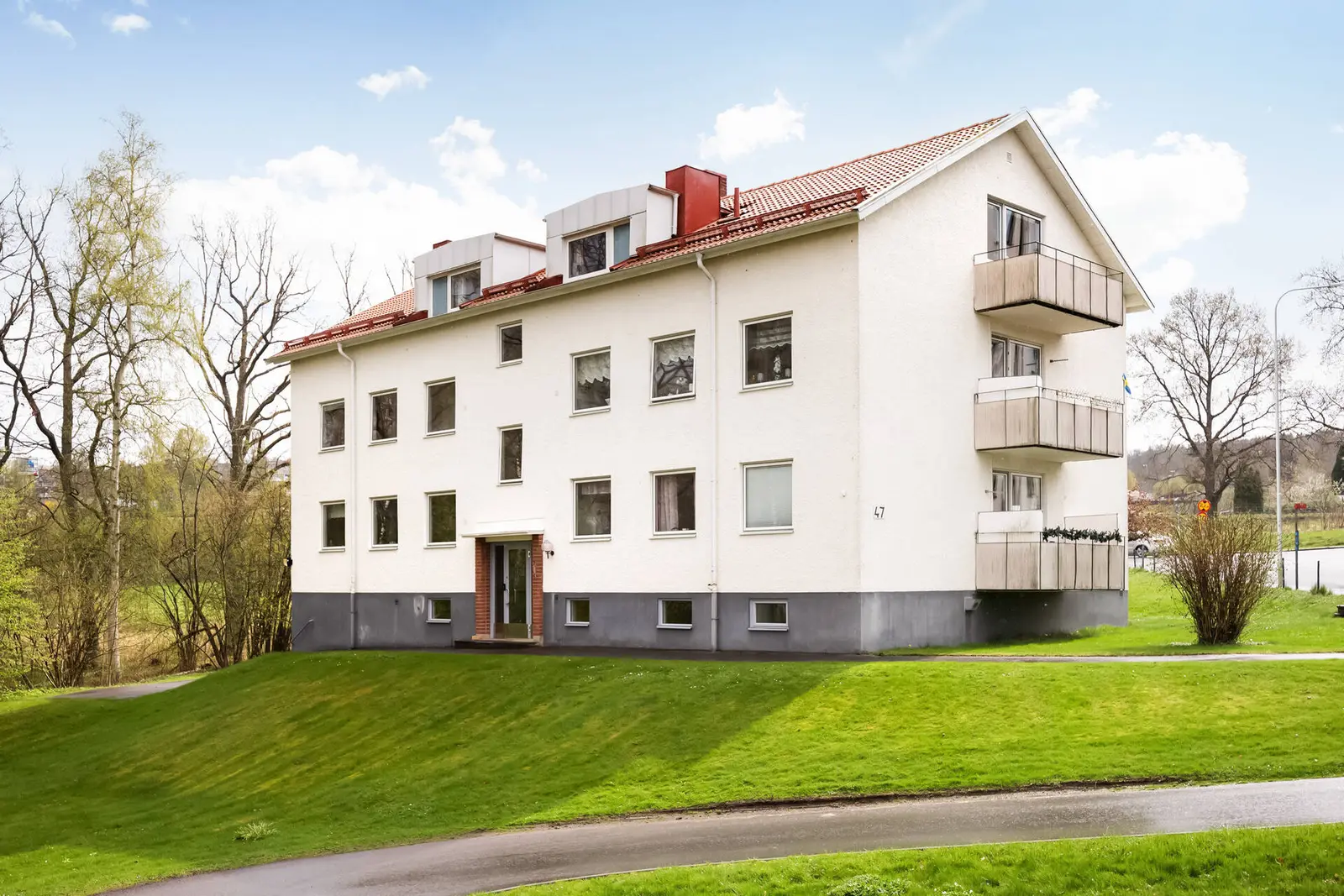 Lägenhet, Södra Apollovägen 47, Jönköping. Bild 1 av 20