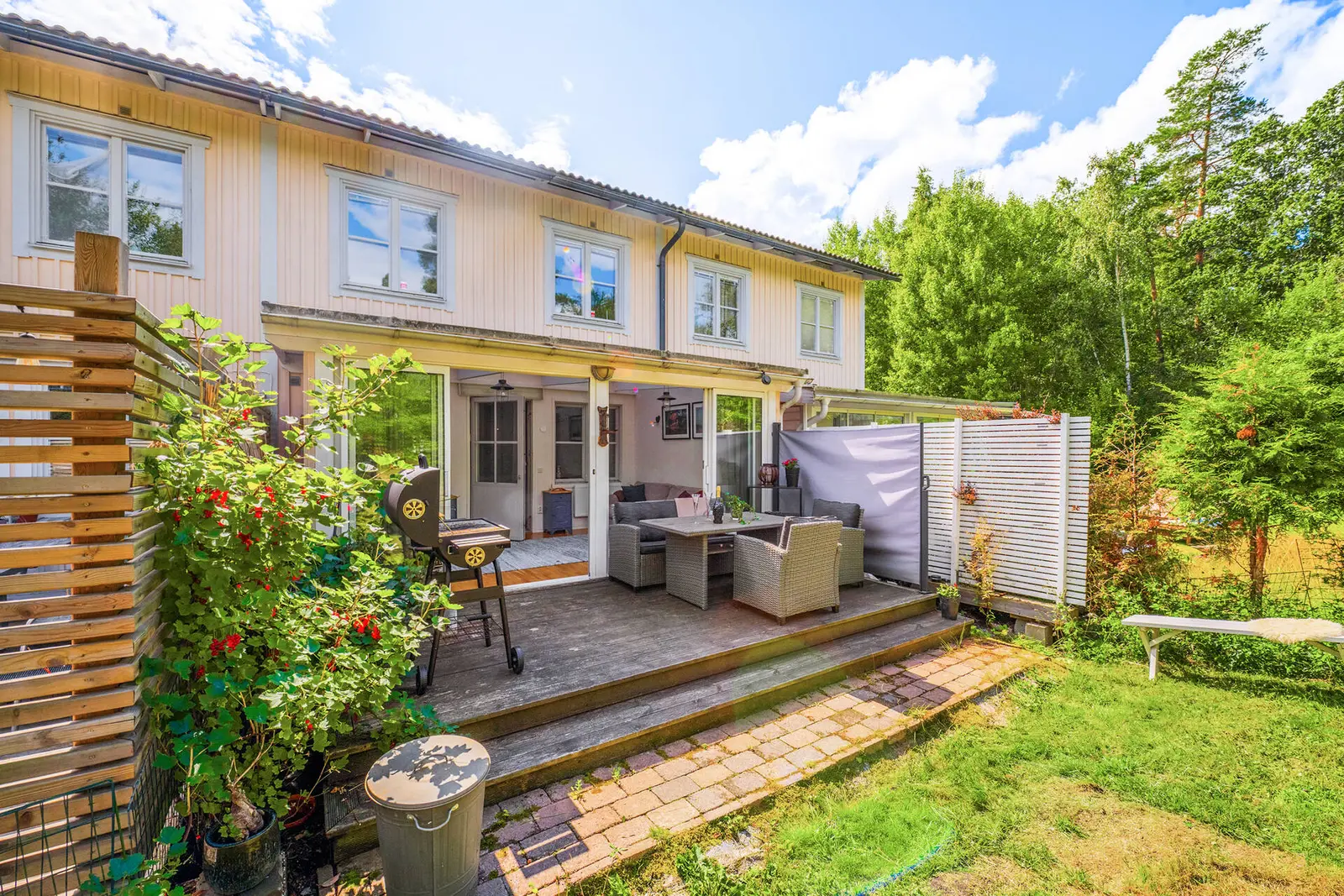 Par-/radhus, Vitmossevägen 51, Gustavsberg. Bild 1 av 20