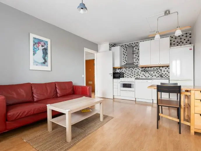 Lägenhet, Terapivägen 18E. Bild 1 av 20