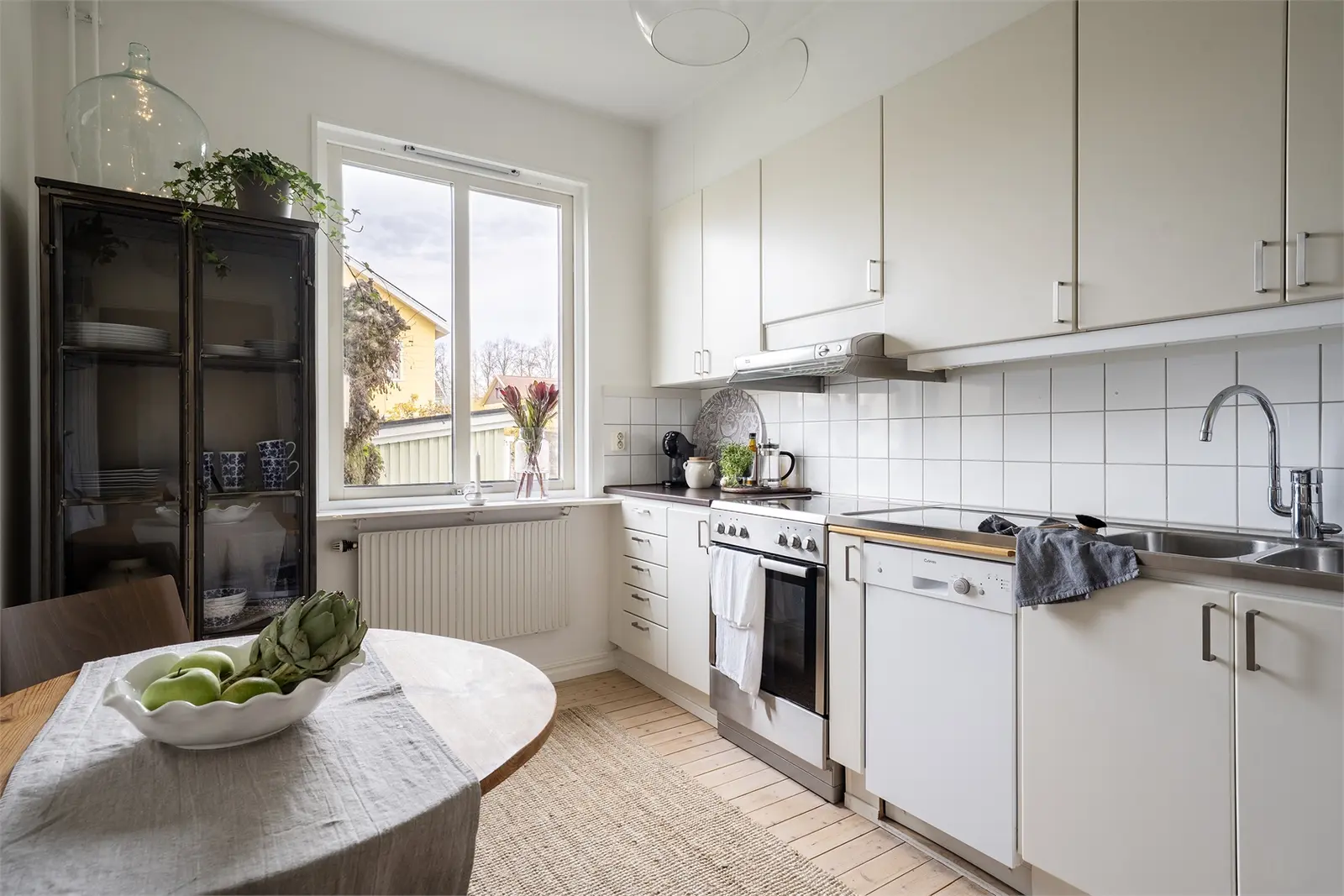 Apartment, Råstensgatan 40 B. Photo 1 of 28