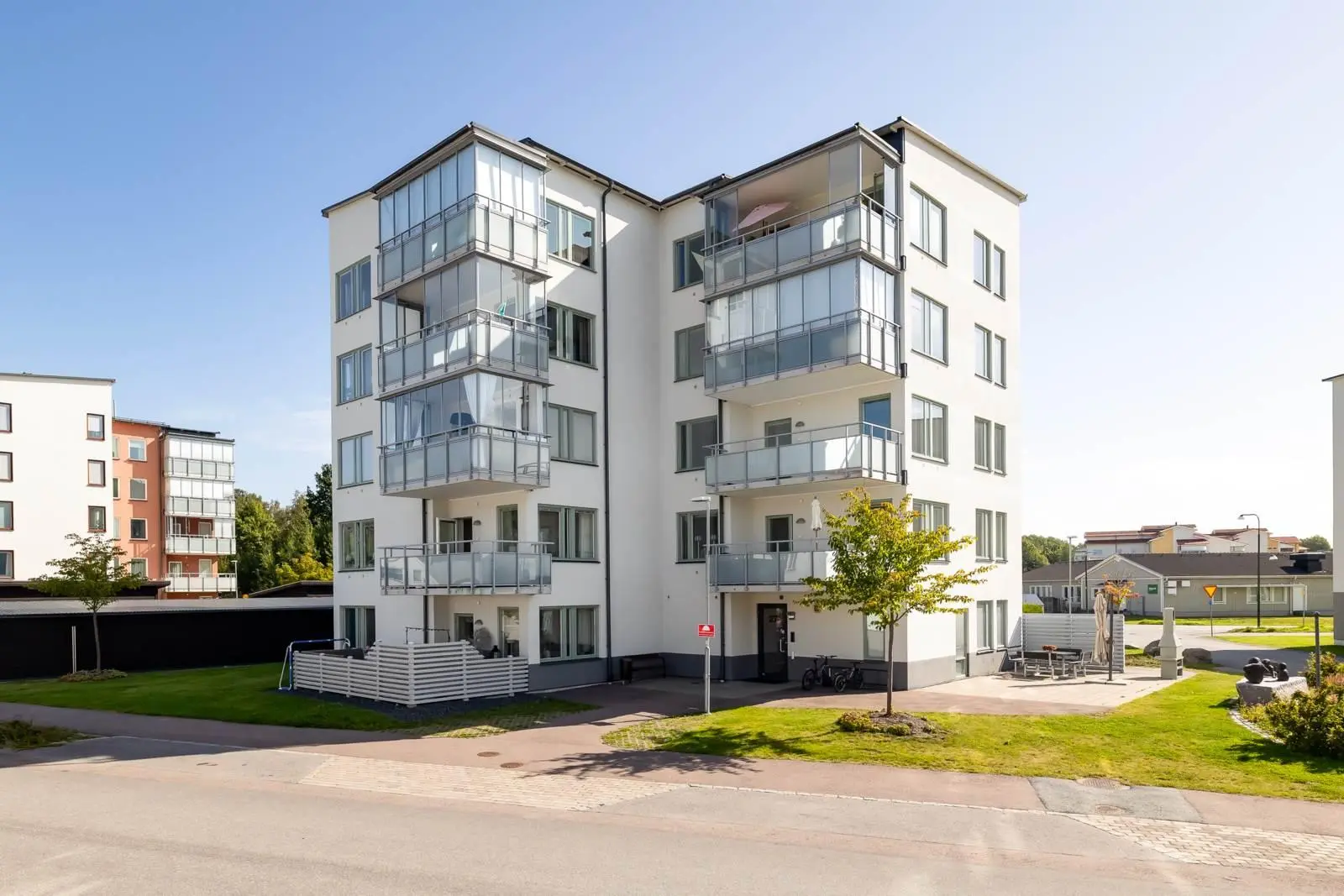 Apartment, Norra Belltorpsvägen 27, Örebro. Photo 1 of 29