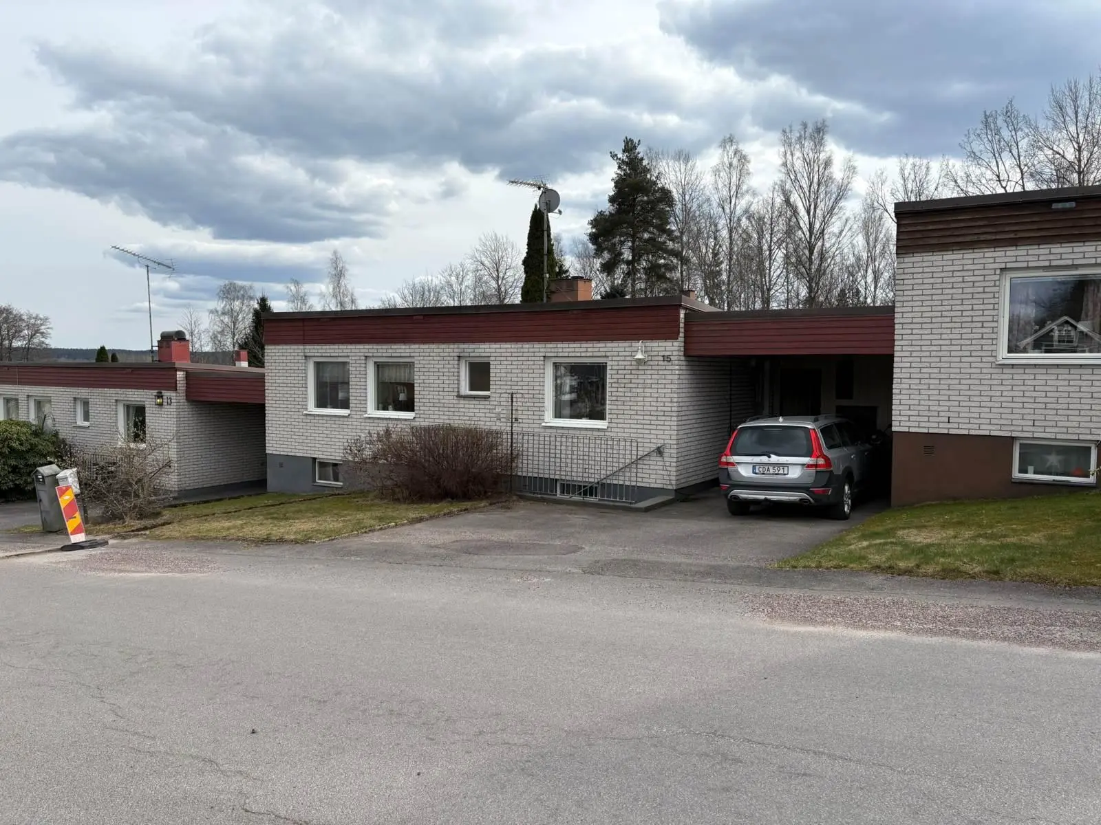 Par-/radhus, Torngatan 15, Hallsberg. Bild 1 av 20