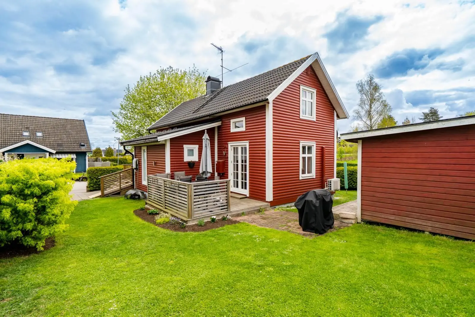 Bild 1 av 40 på Jutagatan 12