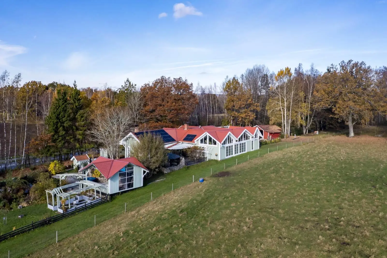 House, Irsta Lanna, Lekeberg. Photo 1 of 40