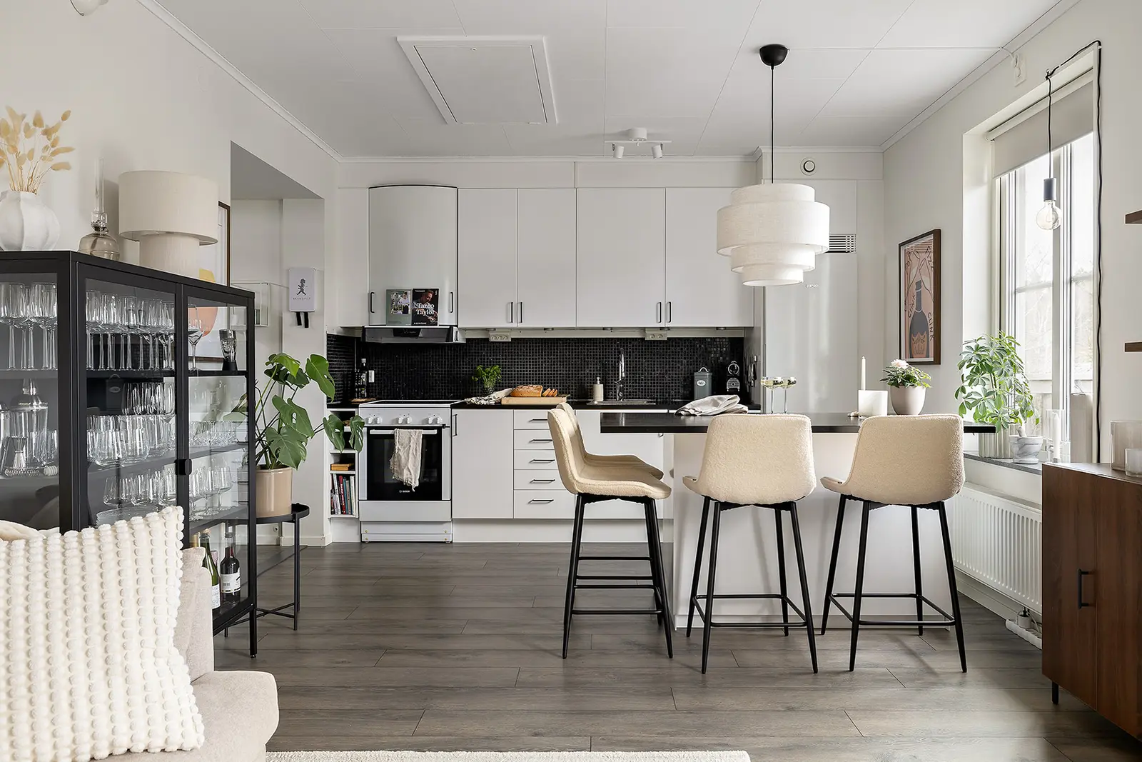 Lägenhet, Skogskullegatan 30, Alingsås. Bild 1 av 16
