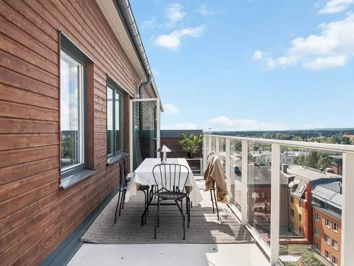 Bild 1 av 20 på Skolgatan 68A