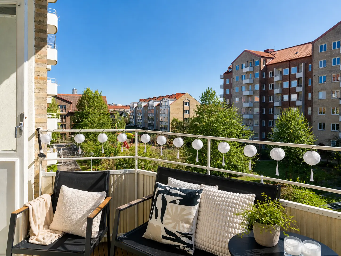 Lägenhet, Köpenhamnsvägen 49A. Bild 1 av 27