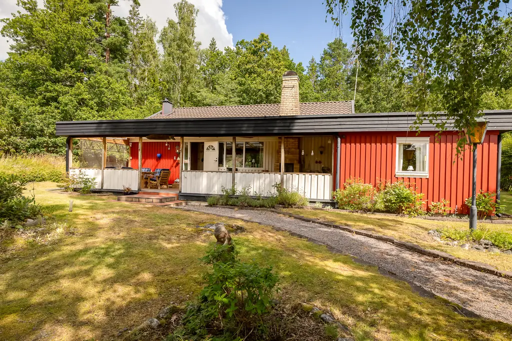Bild 1 av 20 på Nyponvägen 26