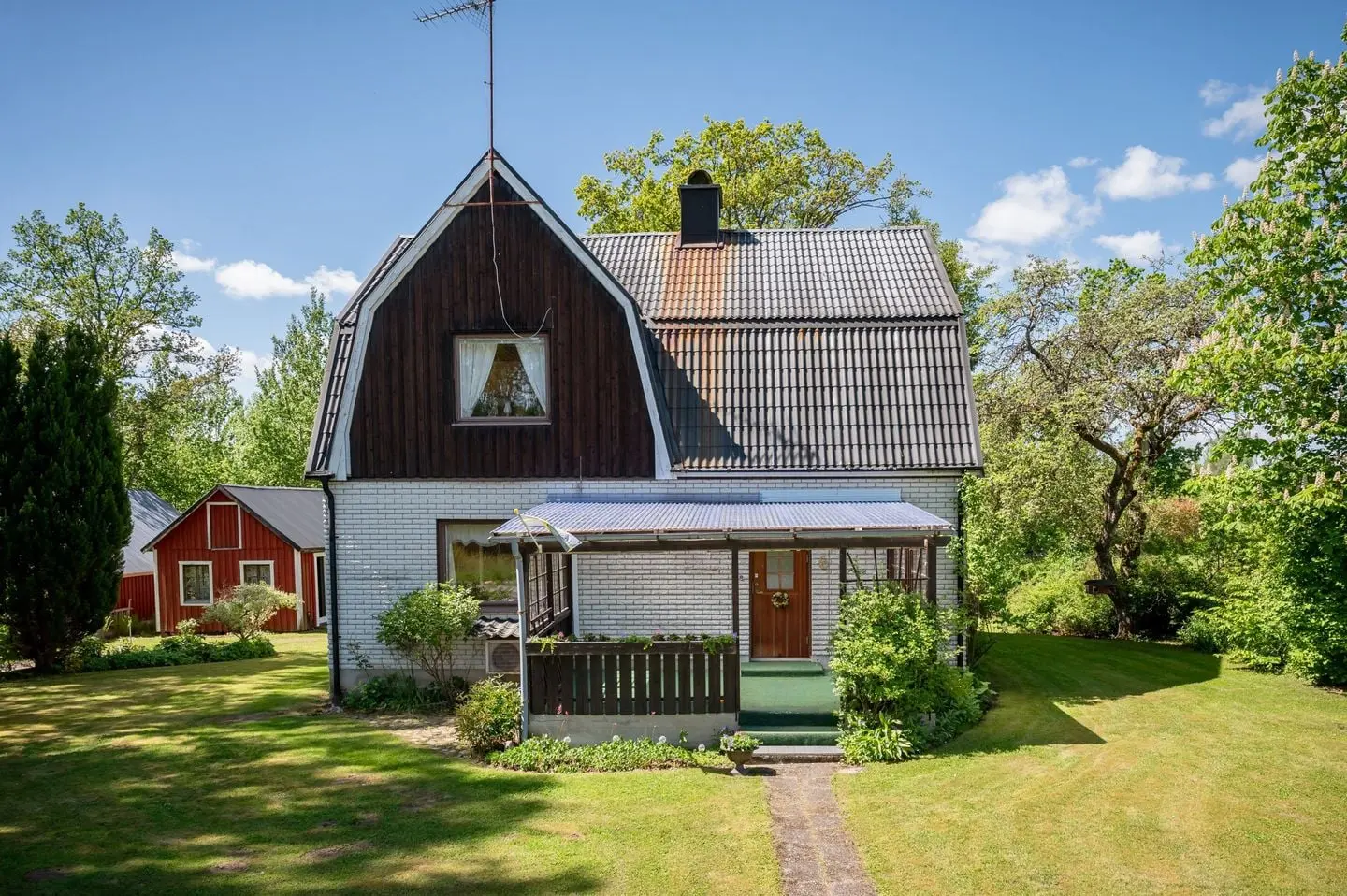 Bild 1 av 25 på Karsebodavägen 6