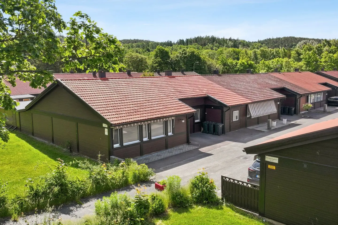 House, Herregårdsgärdet 45, Göteborg. Photo 1 of 37