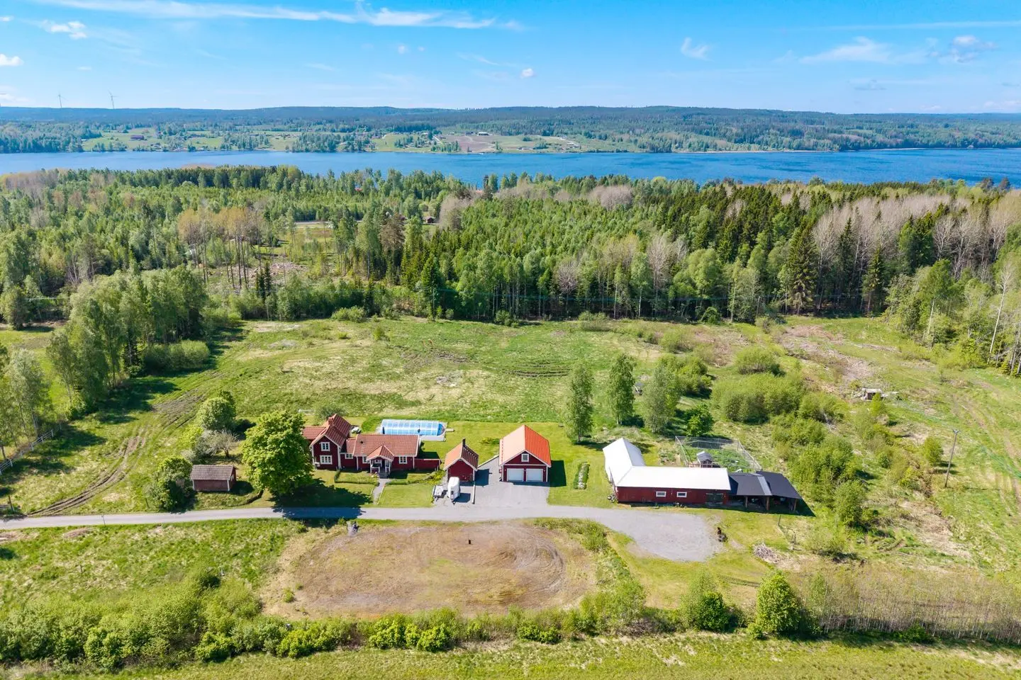 Image 1 of 56 of Kvarnabergsvägen 65