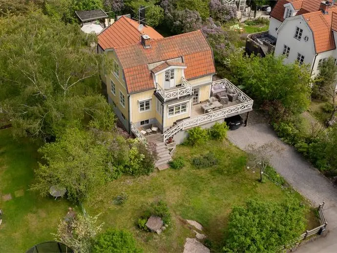 House, Furuvägen 9. Photo 1 of 20