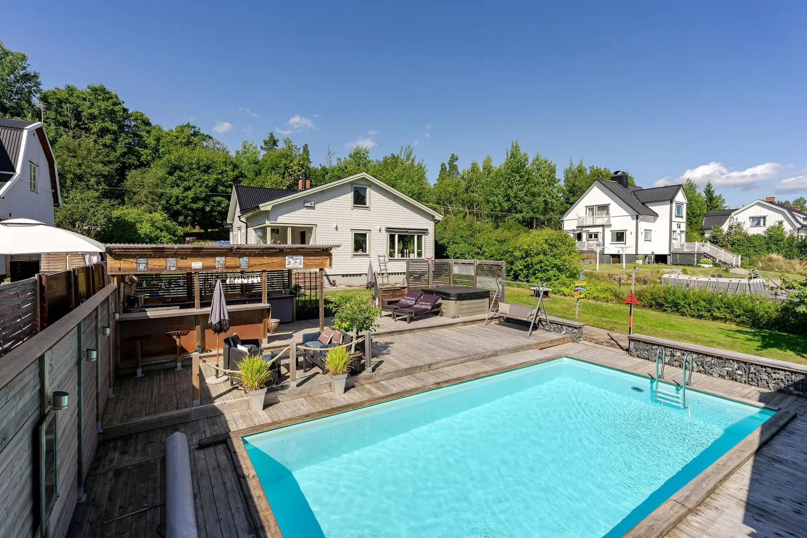 House, Flerängsvägen 16, Älvkarleby. Photo 1 of 40