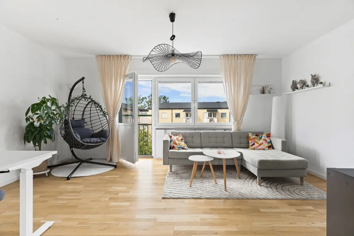 Apartment, Erik Tegels Väg 23. Photo 1 of 23