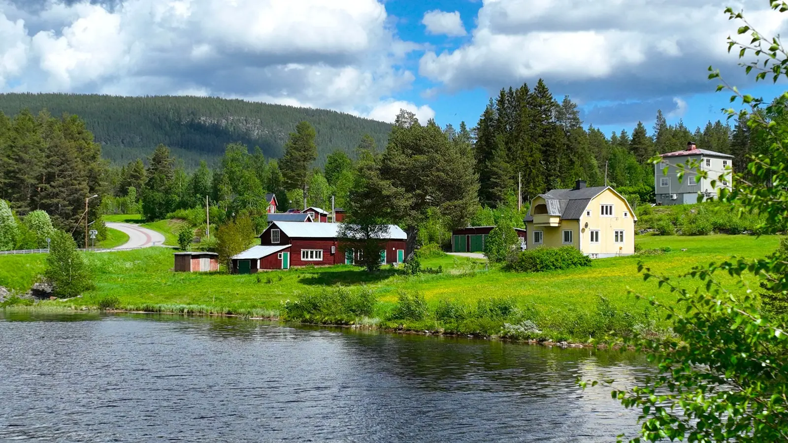 Bild 1 av 20 på Långå 210