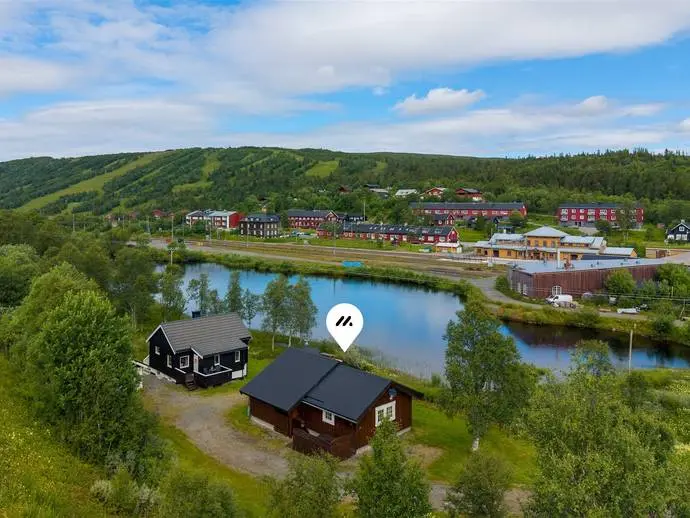 Bild 1 av 20 på Stallvägen 5