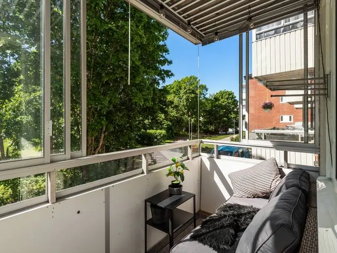 Bild 1 av 20 på Västra Banvägen 4B