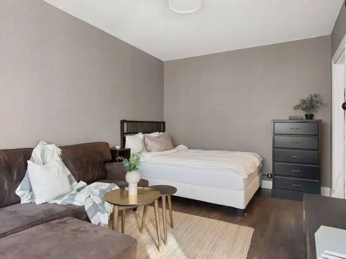 Lägenhet, Västra Köpmansgatan 15. Bild 1 av 19