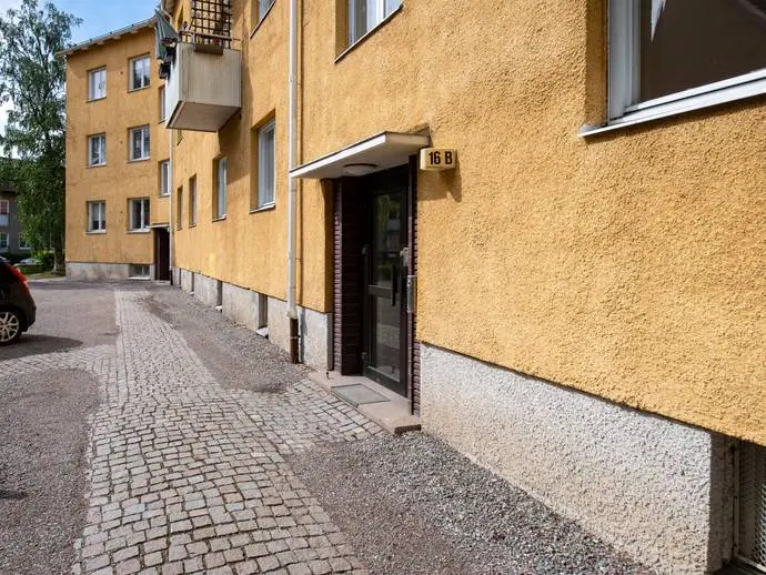 Lägenhet, Engelbrektsgatan 16B. Bild 1 av 20