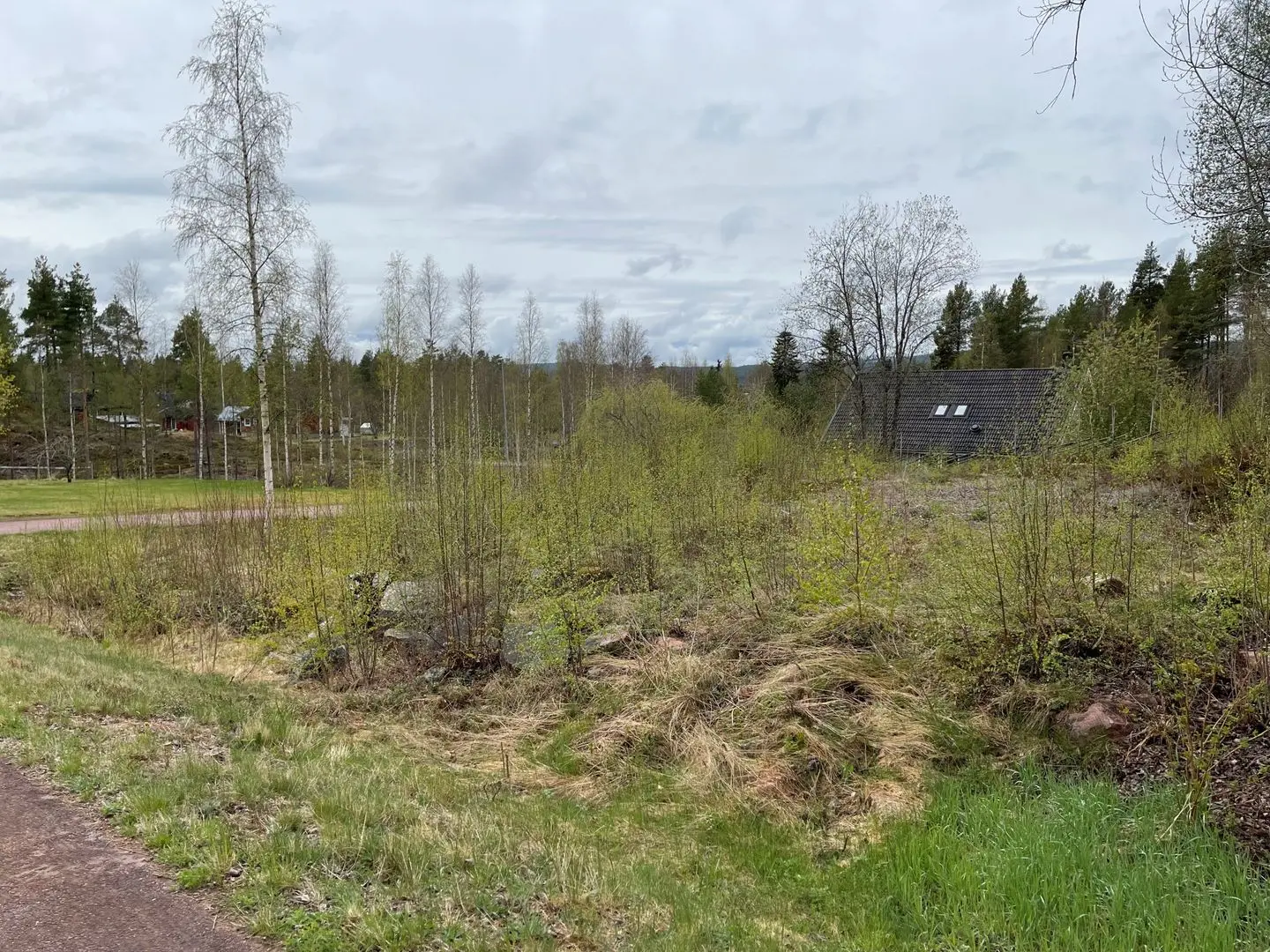 Bild 1 av 5 på Humlevägen 3