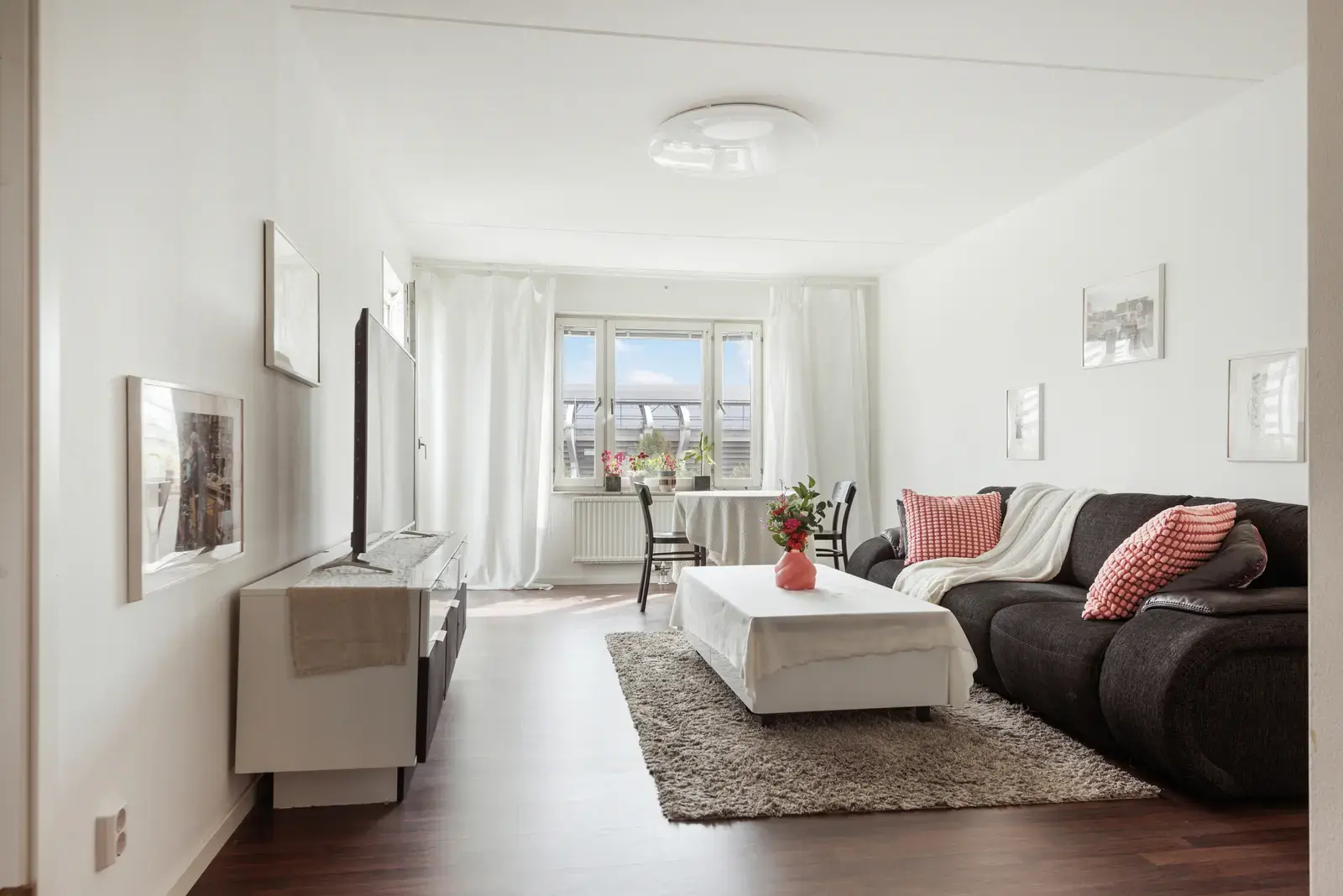 Lägenhet, Barnhusgatan 30, Göteborg. Bild 1 av 20